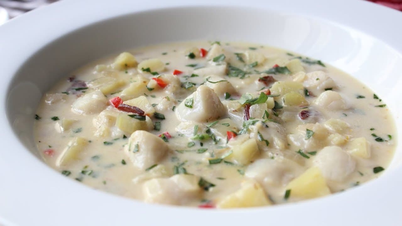 Video thumbnail: Bay Scallop Chowder Recipe - Creamy Scallop and Bacon Soup
