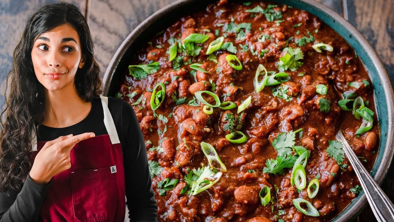 Video thumbnail: How to make the best vegetarian chili of your life