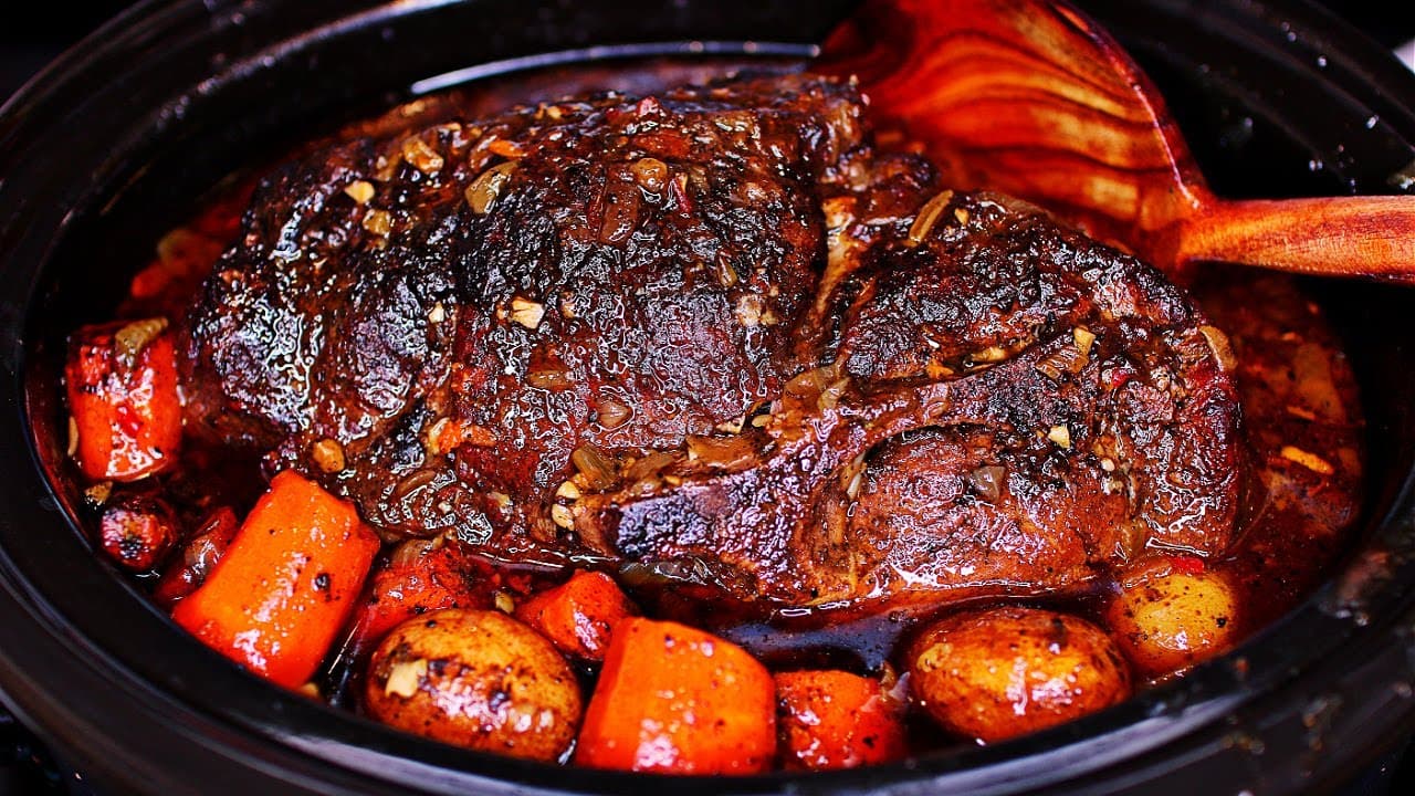 Video thumbnail: Slow Cooker Sunday Pork Roast Recipe - How to make pork pot roast